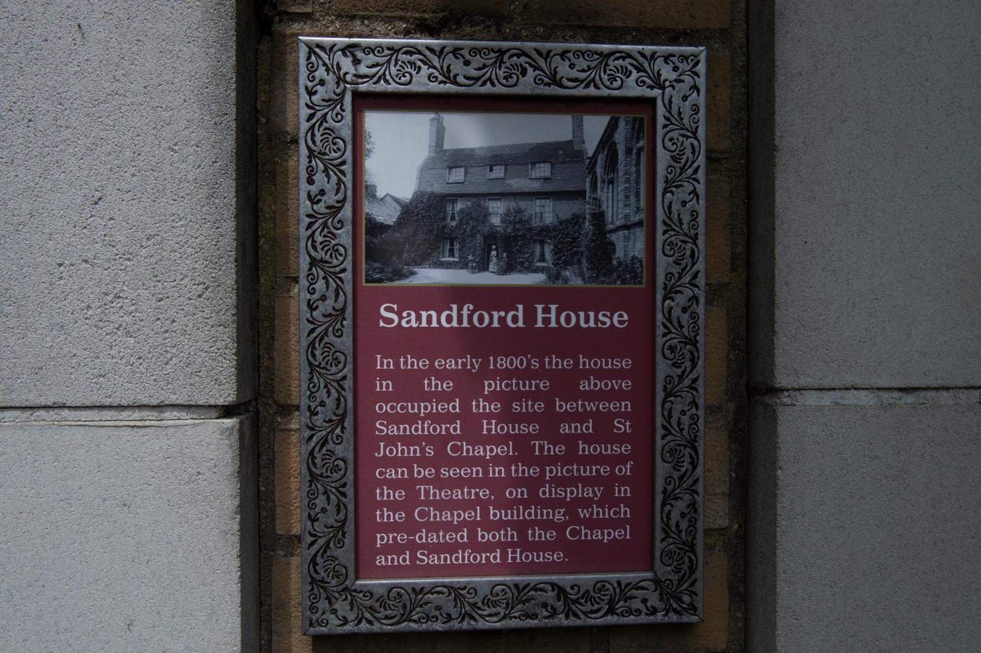 Sandford House Hotel Wetherspoon Хантингдон Экстерьер фото