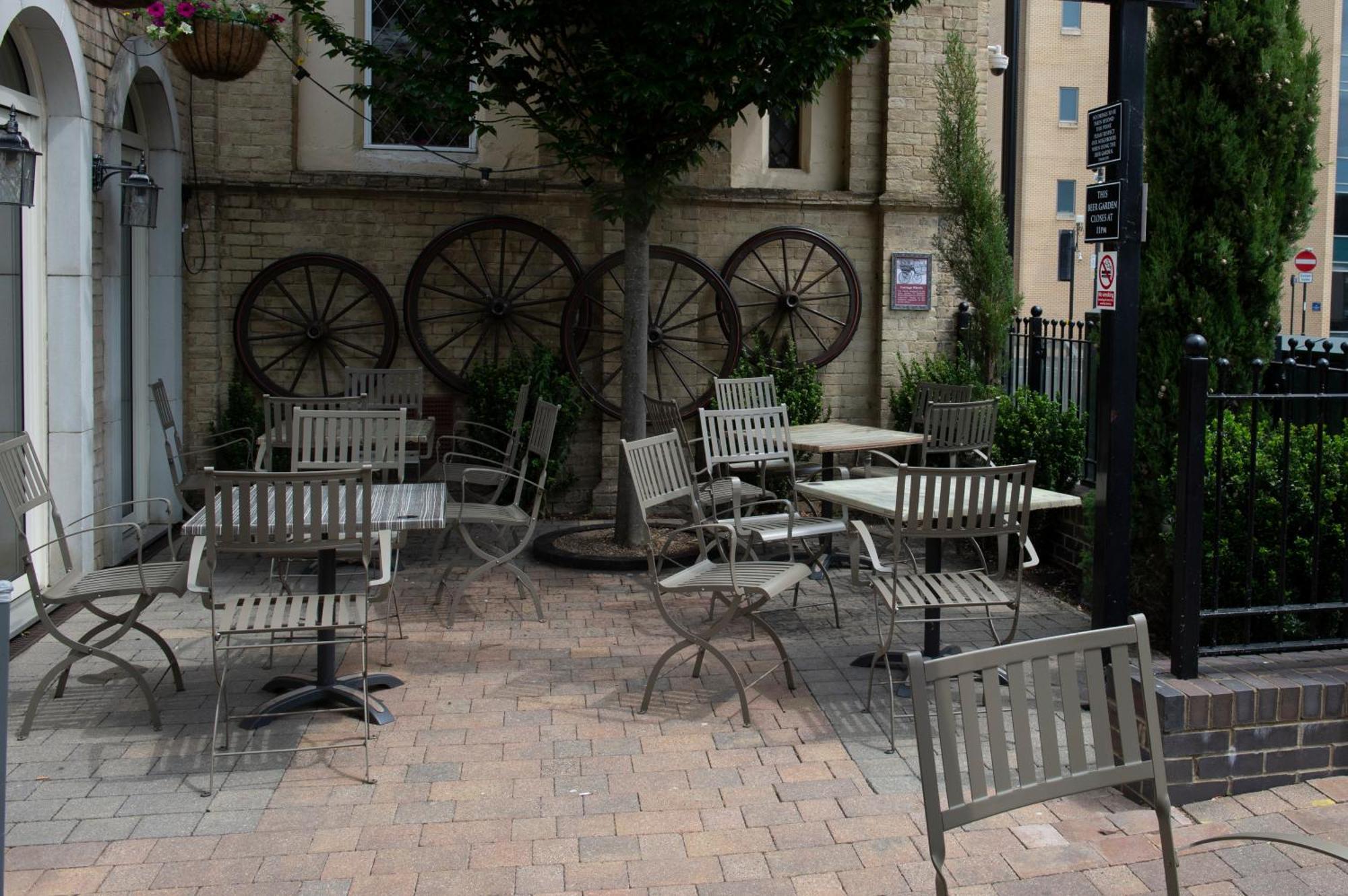 Sandford House Hotel Wetherspoon Хантингдон Экстерьер фото