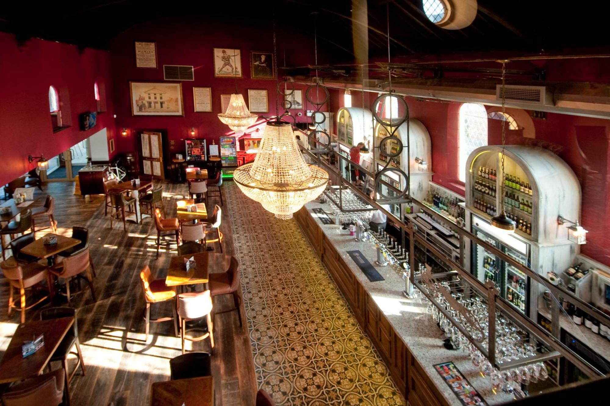 Sandford House Hotel Wetherspoon Хантингдон Экстерьер фото